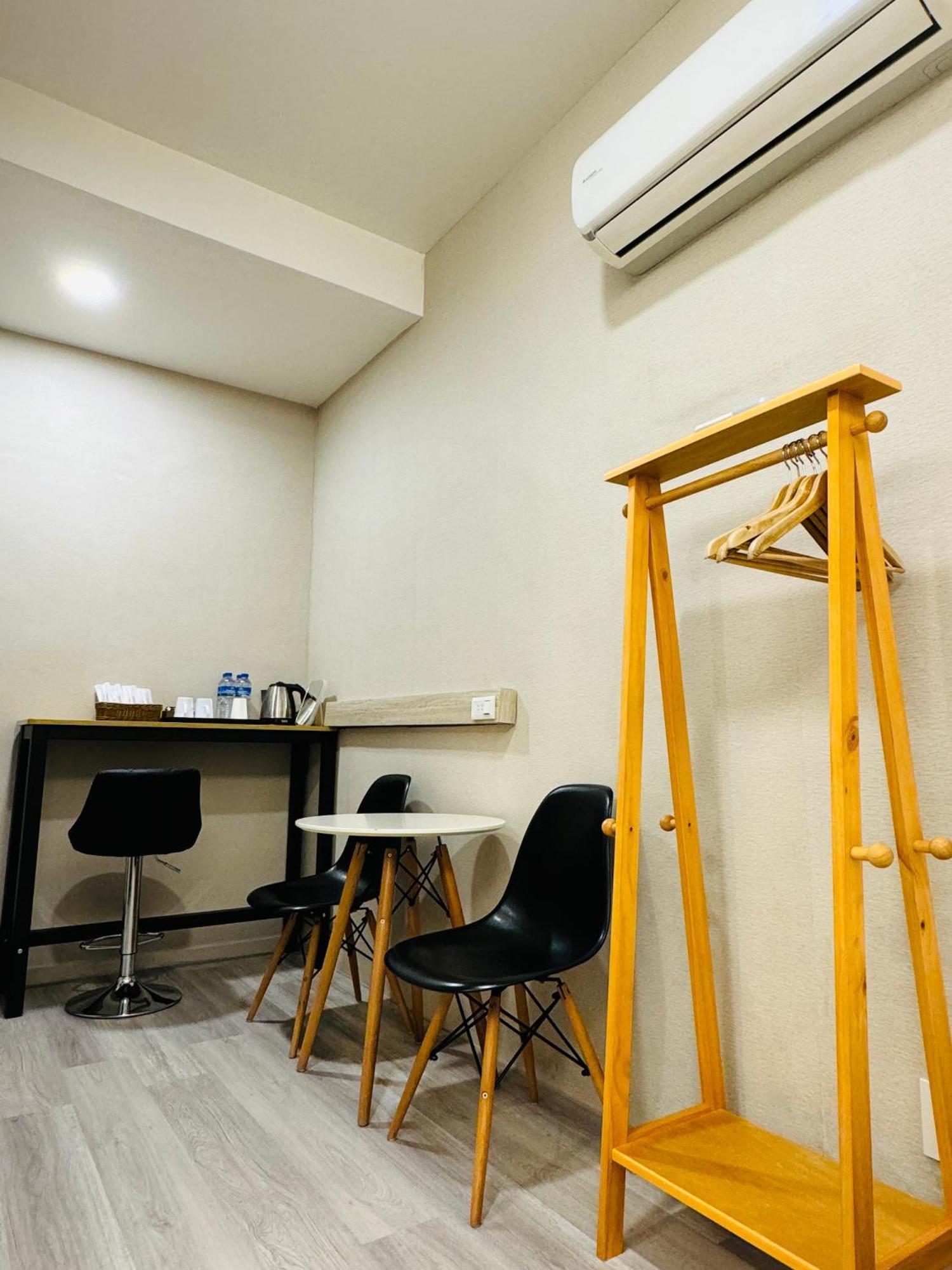 Bling'S House Apartamento Luodong Exterior foto